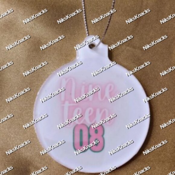 Pink & Green Holiday Magic! Sorority-Inspired Flat Ornaments – Pretty Pose - Picture 9 of 11